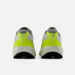 New Balance Fresh Foam X 860 v15 - Image 5