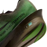 Nike ZoomX Vaporfly 4 - Image 9