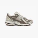 New Balance 1906R