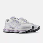 New Balance 2000 - Image 2