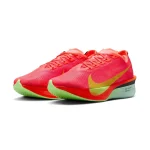 Nike ZoomX Vaporfly 4 - Image 2