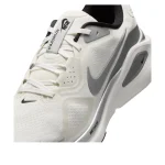 Nike Structure 26 - Image 5