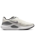 Nike Structure 26 - Image 6