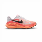 Nike Structure Plus