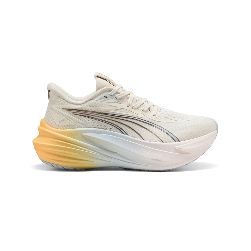puma magmax nitro 2 white orange 1 Puma MagMax NITRO 2 - Image 1